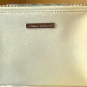 Rodan and Fields Bathroom Lux Bag